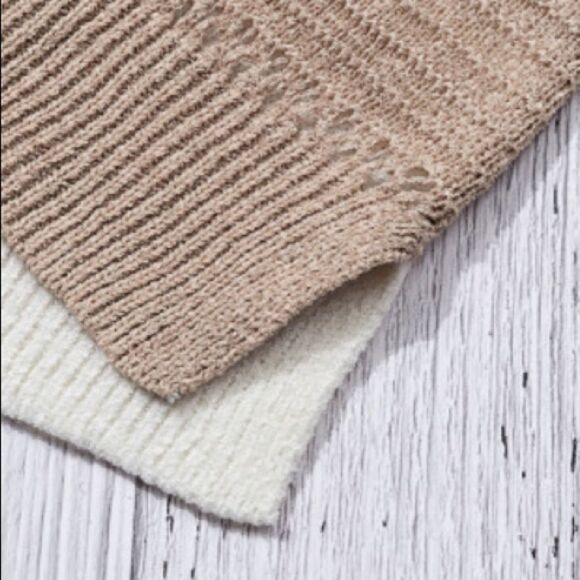 Multicolored Knitted Hoodie  - Picture 9 of 13